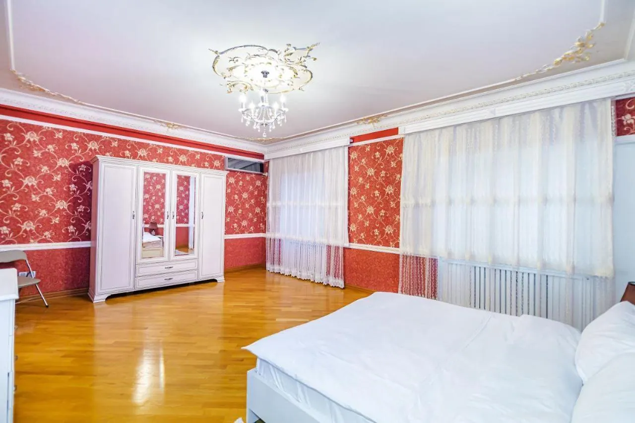 Prestige Apartment Near Vip Cresent Mall باكو 0*,  أذربيجان