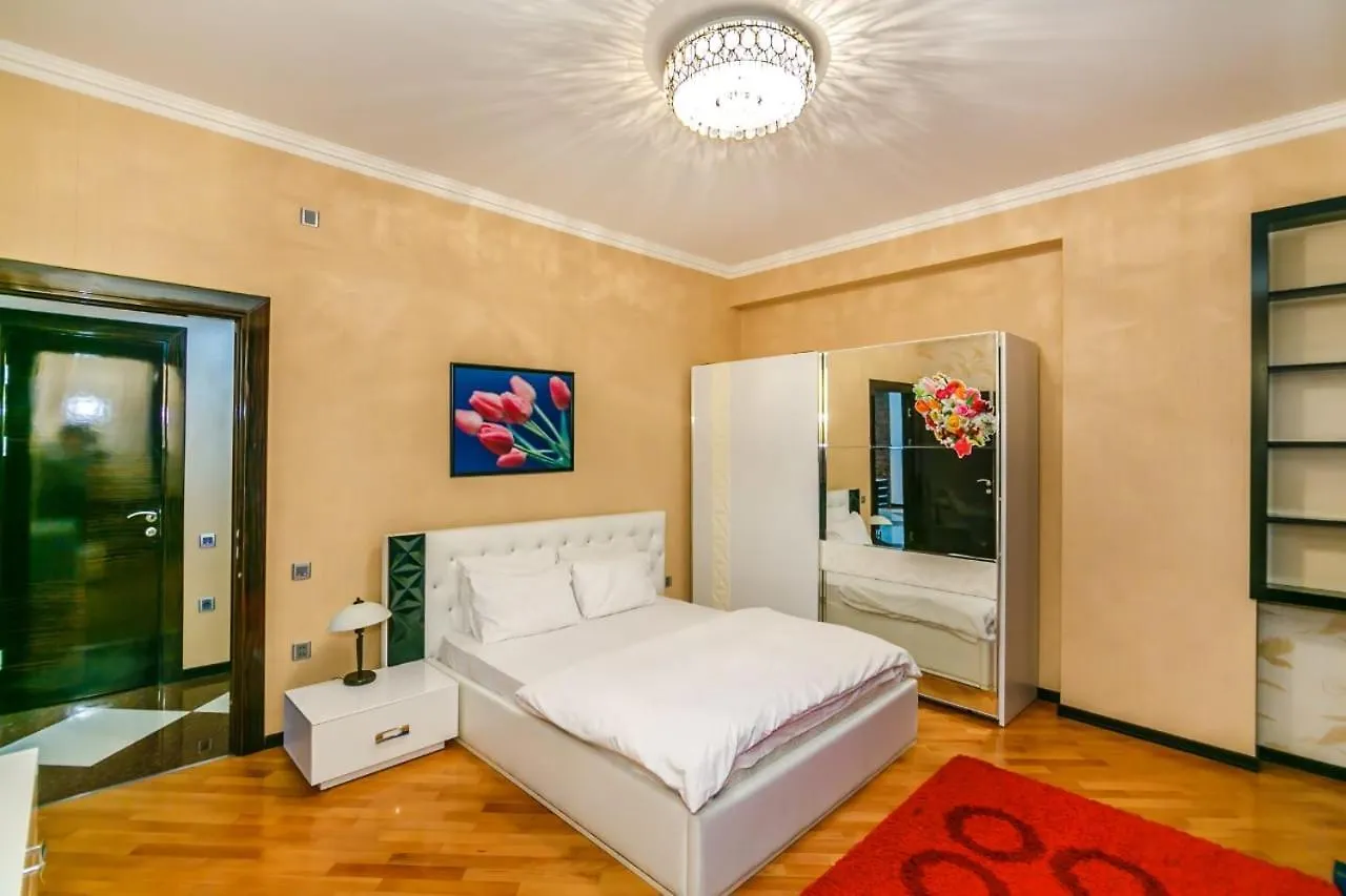 Prestige Apartment Near Vip Cresent Mall باكو 0*,  أذربيجان