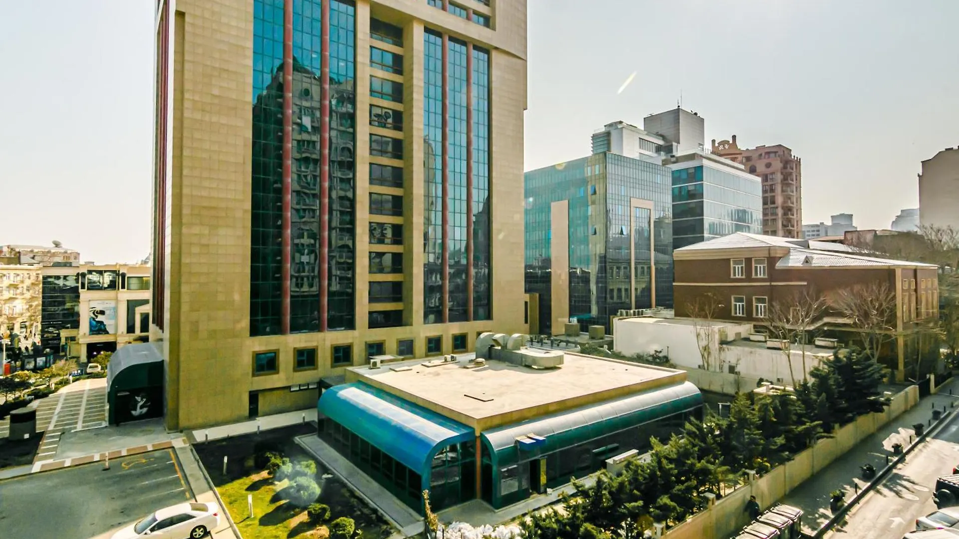 Prestige Apartment Near Vip Cresent Mall Baku