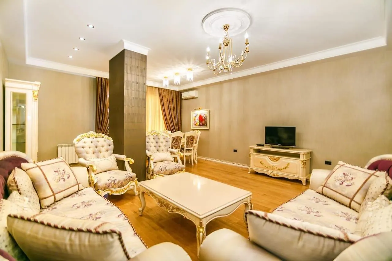 Prestige Apartment Near Vip Cresent Mall Baku