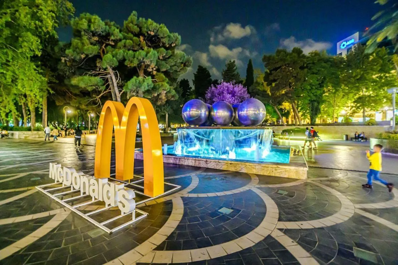 Prestige Apartment Near Vip Cresent Mall Baku