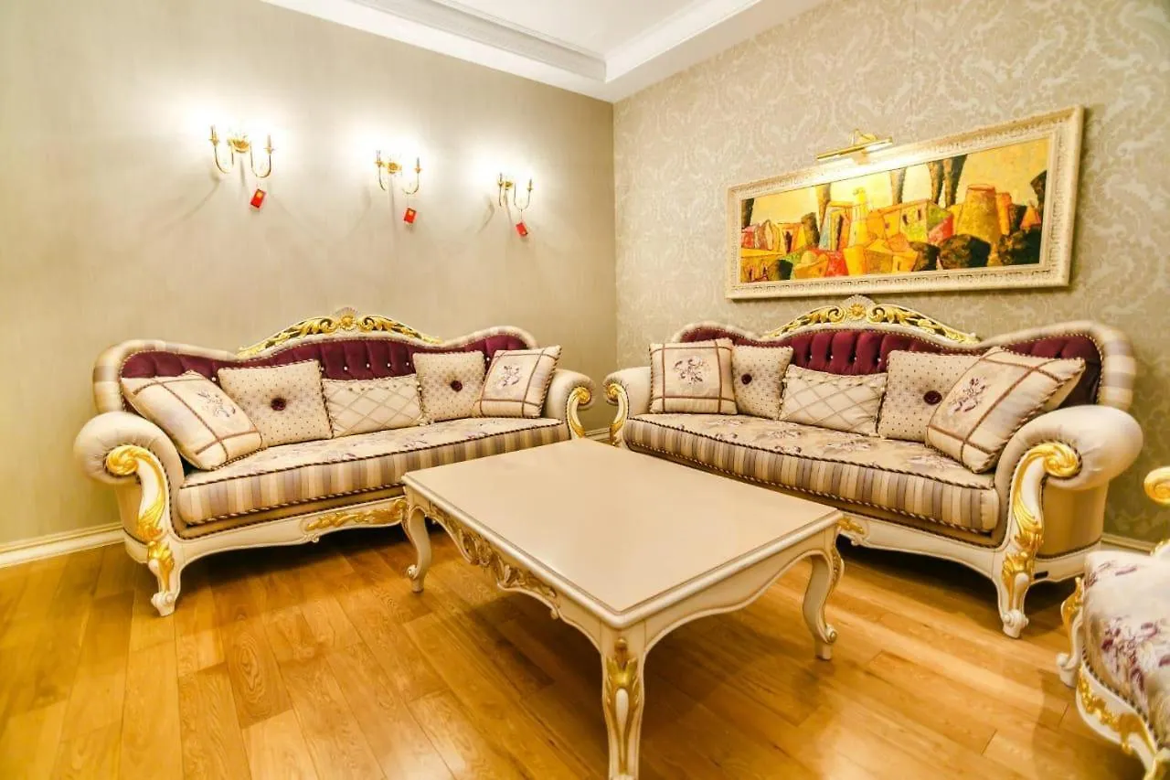 Prestige Apartment Near Vip Cresent Mall Baku