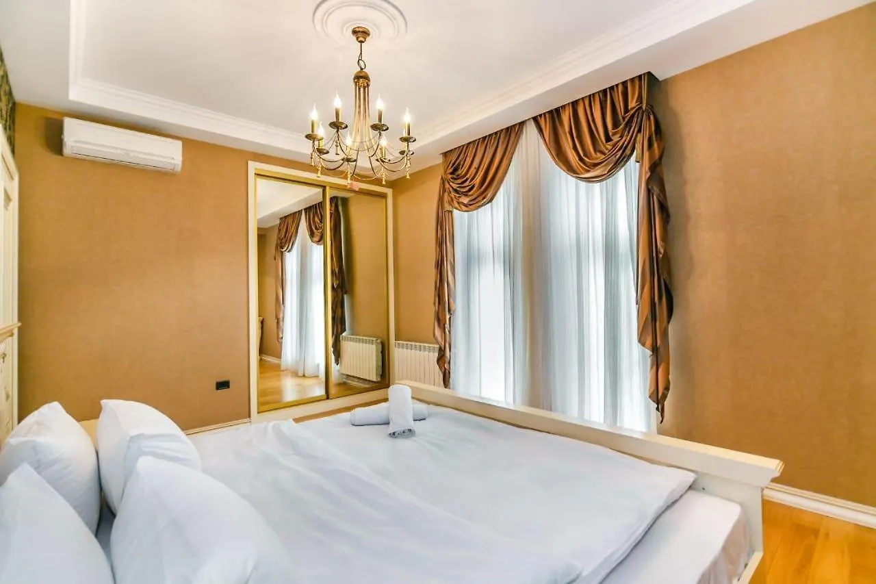 Prestige Apartment Near Vip Cresent Mall Baku 0*,