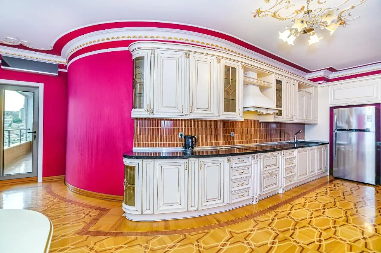 Prestige Apartment Near Vip Cresent Mall Baku