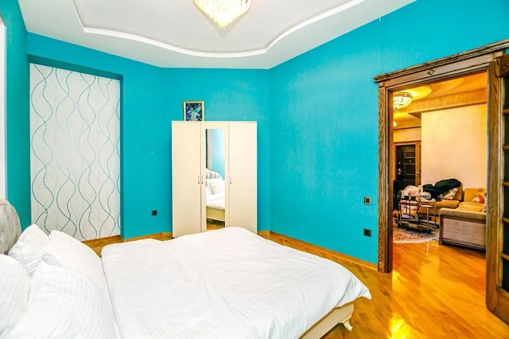 Prestige Apartment Near Vip Cresent Mall Baku