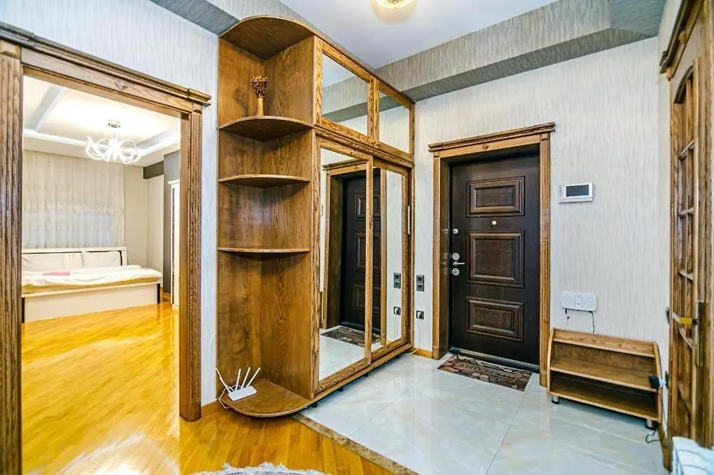 Prestige Apartment Near Vip Cresent Mall Baku