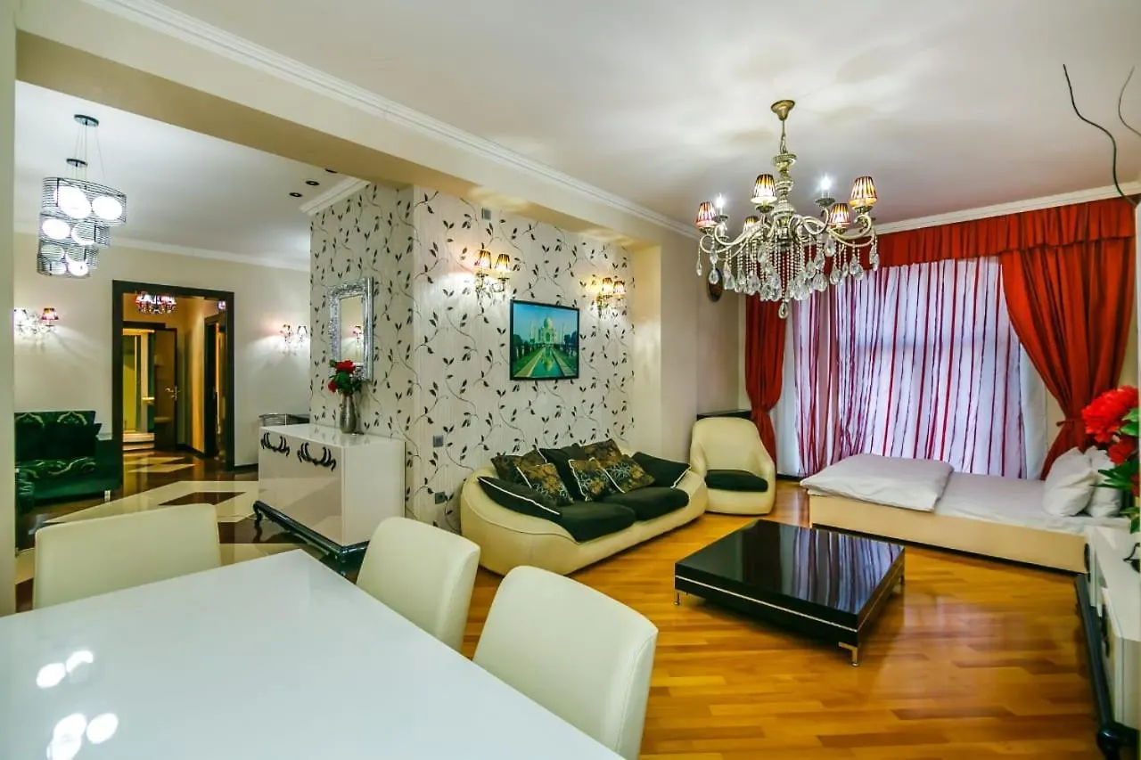 Prestige Apartment Near Vip Cresent Mall Baku