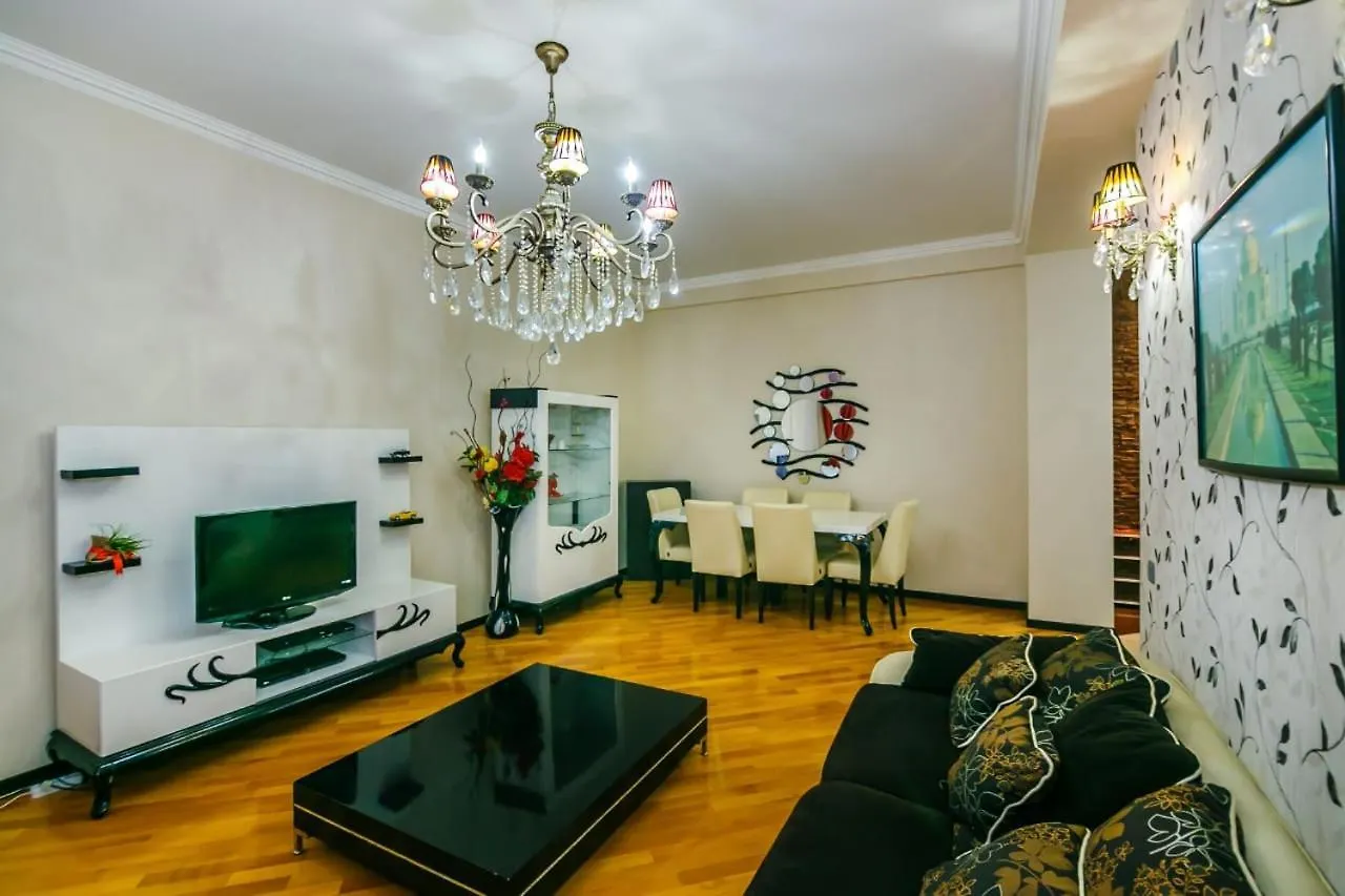 Prestige Apartment Near Vip Cresent Mall Baku